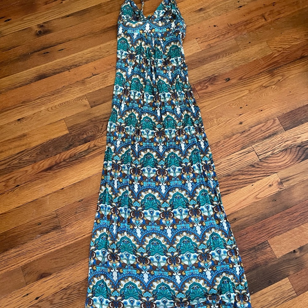 T-bags light weight tie back maxi dress